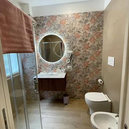 La Casa Di Ily 4* Nápoly